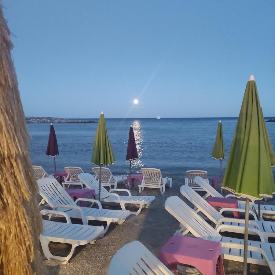 Rocamare Apartment Menton Bagian luar foto